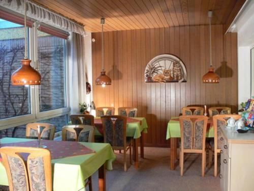 Haus Charlotte Hotell Bad Nenndorf Exteriör bild